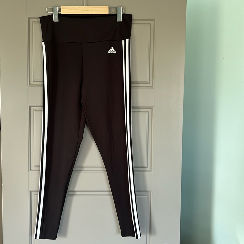 Women’s Black Adidas Aeroready Leggings Size Medium